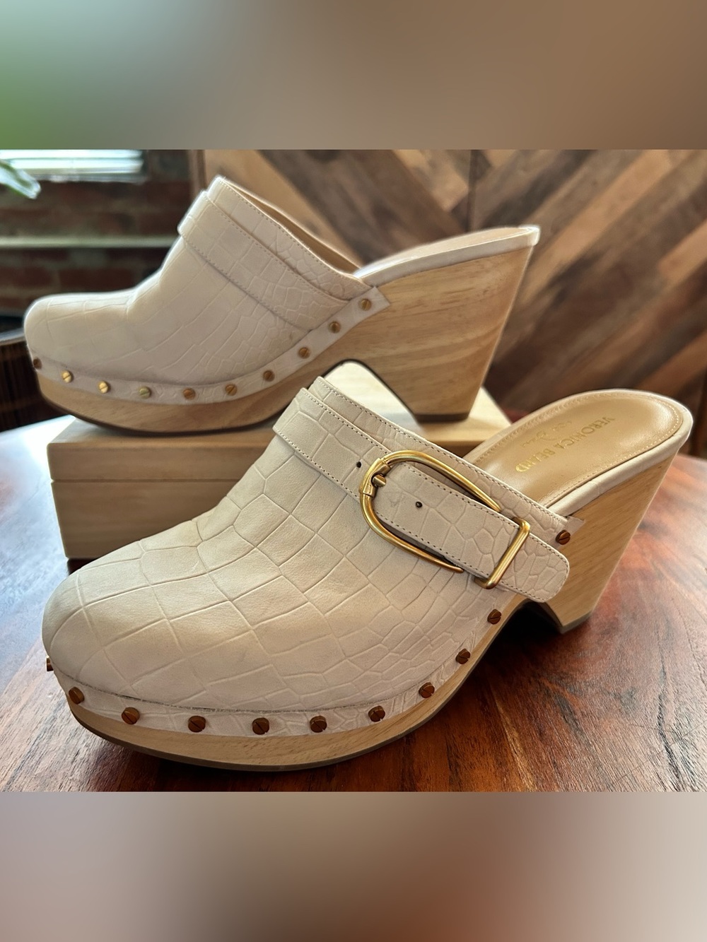 Veronica Beard Cream Croc-Embossed Leather Mule Clogs with Gold Buckle - Picture 2 of 10